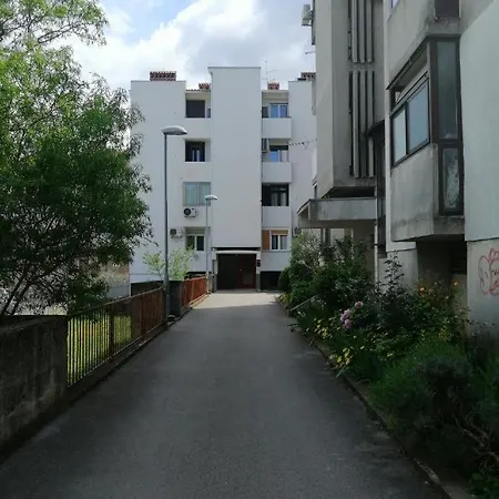 Apartment Sanja Pula